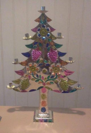 Vintage Mexico Mexican Folk Art Punched Painted Tin Christmas Tree 20”.  7 Candle