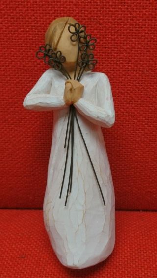 Lovely Retired Willow Tree Friendship Figurine Angel By Susan Lordi C.  2004