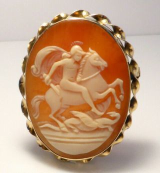 Fine Lovely Vintage 9k 9ct Yellow Gold Carved Cameo Shell Pin Brooch 4.  2g