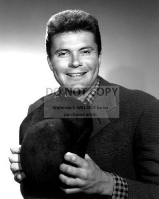 Max Baer,  Jr.  In " The Beverly Hillbillies " Jethro Bodine - 8x10 Photo (da870)