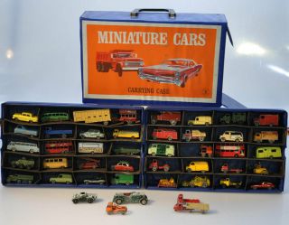 Vintage Matchbox Lesney Carrying Case With 45 Grey And Black Wheels Cars