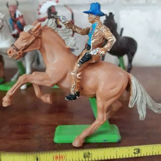 Vintage 1971 Deetails Britain Ltd Cowboys & Indians With Horses