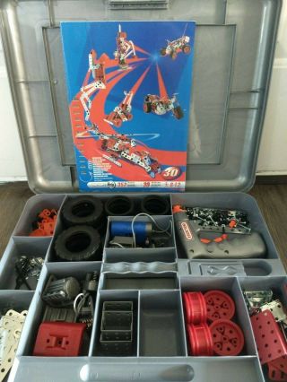 Vintage Erector Set In Carrying Case With (2) Booklets