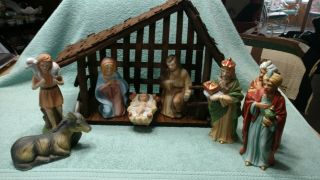 Vtg Homco Home Interiors 8 Pc Nativity Set 5216 W/ Wooden Stable Barn Manger