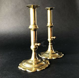 Near - English Brass Petal Base Push - Up Brass Candlesticks 1730 - 50