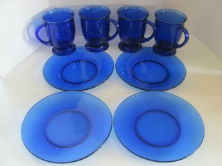 Vtg Anchor Hocking Set Of 4 Cobalt Blue Glass 8 " Plates & Matching Mugs
