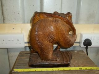 LARGE VINTAGE JAPANESE HAND MADE CARVED WOOD BLACK FOREST STYLE BEAR SALMON 3