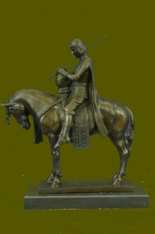 Fine Vintage Bronze Sculpture Knight In Armor King Arthur English Hot Cast Decor