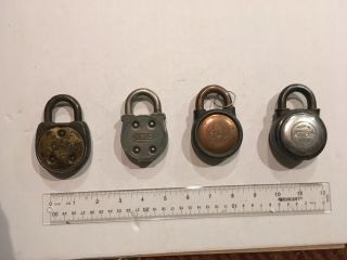 4 - Vintage Round Yale & Towne Mfg.  Co.  Padlock With No Keys - See Photos