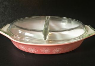 Vintage Pyrex Pink Daisy 1.  5 Qt Divided Dish With Htf Glass Lid 945 - C,