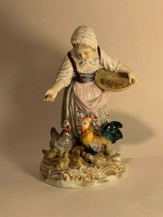 19th Century Meissen Porcelain Figure - Feeding The Chickens