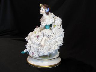 LARGE VOLKSTEDT DRESDEN LACE VICTORIAN LADY FIGURE - 10 