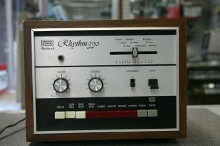 Vintage Roland Rhythm 330 Tr - 330 Drum Machine With Built In Speaker