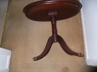 Vtg Side Table Claw Feet W/removable Glass & Wood Tray