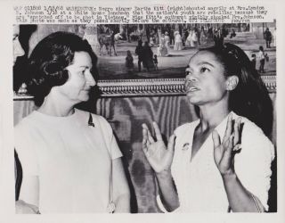 1968 Vintage Photograph - First Lady Johnson & Eartha Kitt - Faux Pas Luncheon