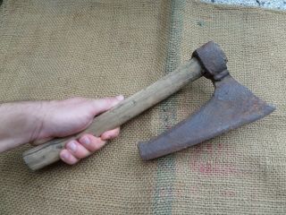 ANTIQUE VINTAGE GOOSEWING HEWING CARPENTER ' S SIDE AXE BLACKSMITH HAND FORGED 2