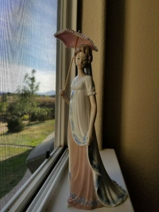 Vintage Lladro Figurine Viennese Lady Woman With Parasol 5322 Handmade Retired