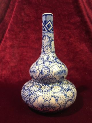 Antique Chinese Porcelain Double Gourd Vase 19th Century Blue And White 2 Of 2