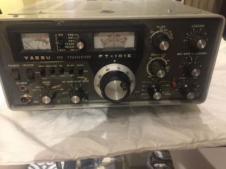 Vintage Yaesu Ft - 101e Am/cw/ssb Transceiver W / Am Filter