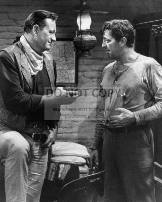 John Wayne & Robert Mitchum In Film " El Dorado " - 8x10 Publicity Photo (da - 632)