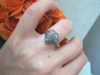 GORGEOUS VINTAGE SOLID STERLING SILVER MARCASITE HEART RING LOVE TOKEN SIZE P 2