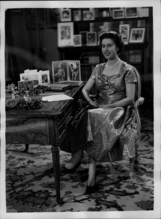 Photograph Of Portrait Portrait Of Queen Elizabeth Ii Taken In Conjunction With