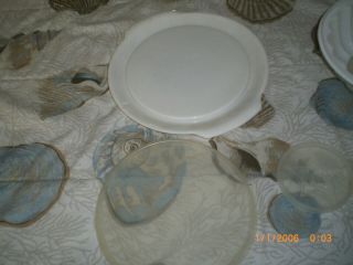 VINTAGE TUPPERWARE JELLO MOLD WITH PLATE WHITE WITH 4 DESIGNS 3