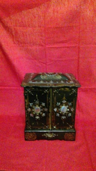 Antique Victorian Black Lacquer Jewelry Box With Mother - Of - Pearl Inlays