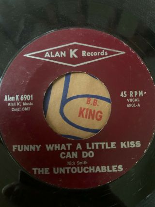 Rare Doo - Wop 45/ Untouchables " Funny What A Little Kiss Can Do " Hear