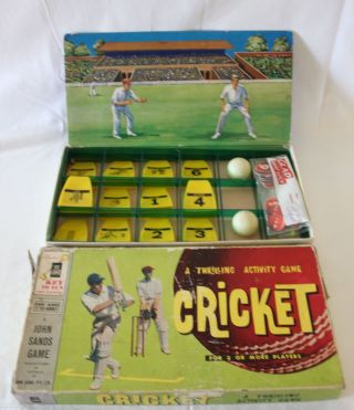 VINTAGE 1960s John Sands CRICKET Board Game A Thrilling Activity Game Made in Au 2
