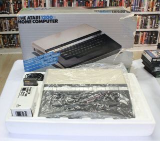 Rare Vintage 1983 Atari 1200 Xl Home Computer With Manuals