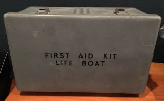 Vintage Gray Wwii Life Boat First Aid Kit U.  S.  Coast Guard Or U.  S.  Navy Empty