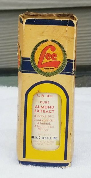 Vintage H.  D.  Lee Tin Almond Extract Bottle & Box Rare Kansas City Salinas Ks