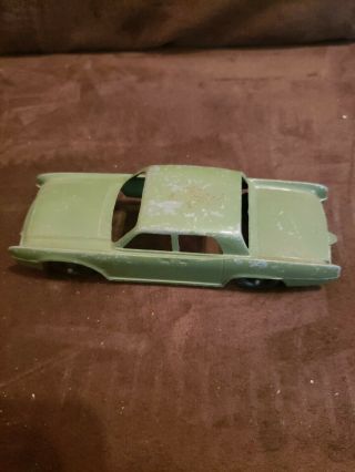 Sweet Antique Hubley Lincoln Continental Die Cast Car - 401 - 6 " X 2 X 1 3/4 "