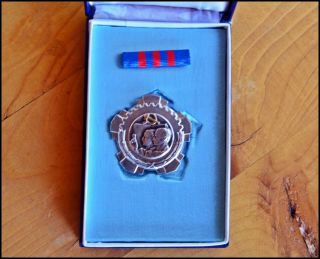 Fnrj Yugoslavia - Order Of Labor With Silver Wreath - With Ribbon And Box