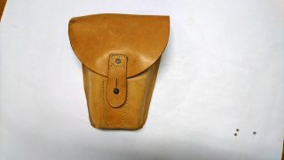 Czechoslovakia / Czech Army Leather Pouch For Pistol Vz.  82,  Pm Makarov Fits