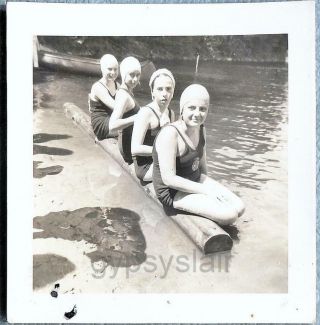 1940s Orig Photo Camp Lifeguard Girls In Matching Swimsuits & Swim Caps At Lake