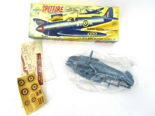 Vtg 50s - 60s 1/4 Scale Plastic Model Airplane Kit Unbuilt - British Spitfire