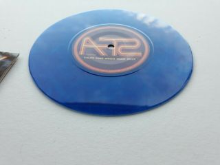 FURRY ANIMALS - THE MAN DON ' T GIVE A F K - RARE BLUE VINYL SINGLE 2