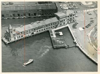 Vintage B/w Press Photo - Helicopter On The York City Heliport 2
