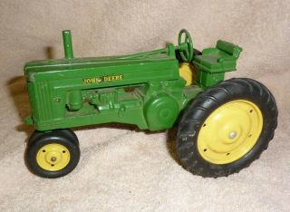 Vintage Cast Metal John Deere Farm Toy Tractor Made In U.  S.  A.  Ertl?