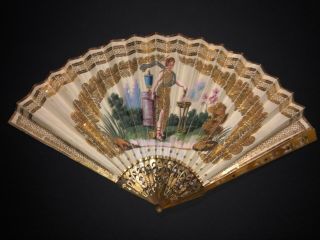 Rare Antique French Empire Carved Horn Gold Gilt Embroidered Figural Scene Fan