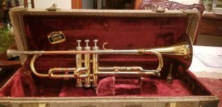Vintage Getzen Deluxe Tone Balanced Trumpet