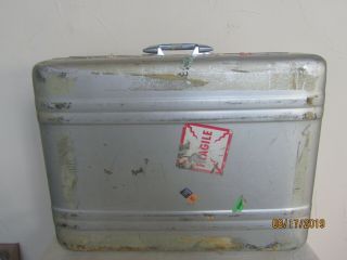 Vintage Halliburton Zero Aluminum Hard - Sided Divided Suitcase 24 " X 18 " X 8 "