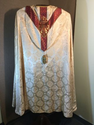 Gorgeous Vintage Catholic Priests Bishops Ivory Brocade Red & Gold Cope Vestment