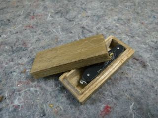 Small Folding Knife In Wooden Box - Marked Oriental Japan/k24 - Damascene