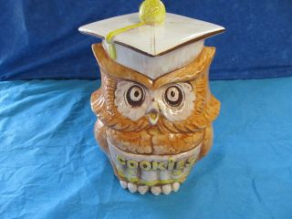 Vintage Treasure Craft Owl Graduate Cookie Jar Made In Usa Compton Ca.