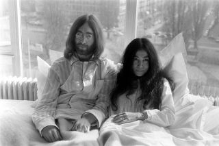 1969 - John Lennon And Yoko Ono - Bed In For Peace - Amsterdam Hilton
