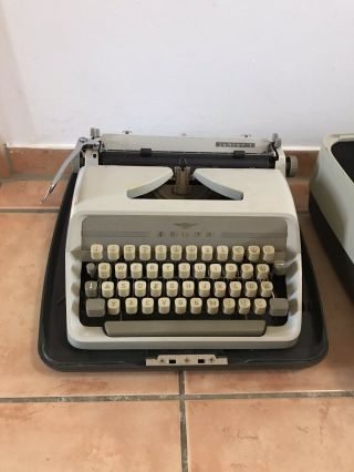 Vintage Adler J4 Typewriter With Hard Shell Case Very Typewriter