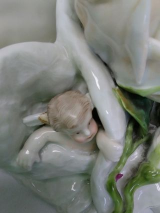 Antique Meissen Porcelain Figurine of Cupid Hiding under Rose 664 Rare - AsIs 2